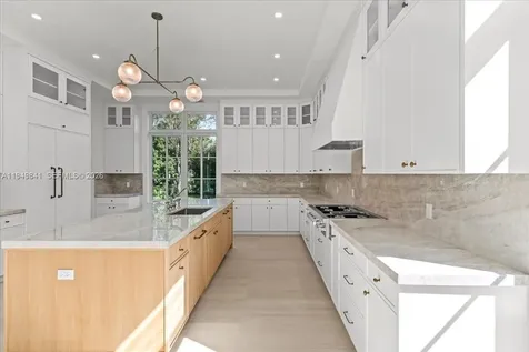 5940 SW 100th Terrace Pinecrest FL 33156
