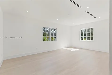 5940 SW 100th Terrace Pinecrest FL 33156