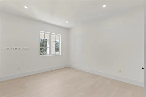 5940 SW 100th Terrace Pinecrest FL 33156