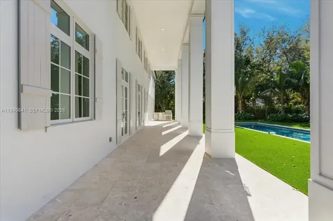 5940 SW 100th Terrace Pinecrest FL 33156