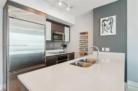 55 SE 6th Street Miami FL 33131