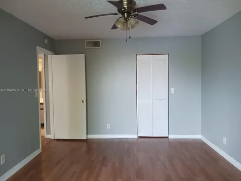 Pompano Beach FL 33069