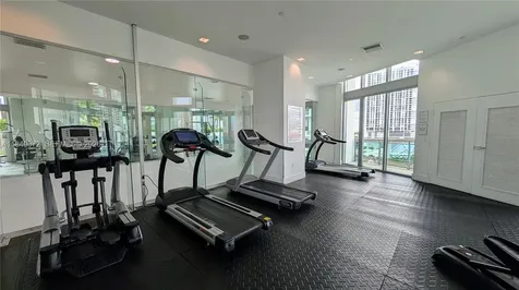 350 S Miami Avenue Miami FL 33130