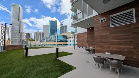 350 S Miami Avenue Miami FL 33130