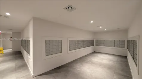 350 S Miami Avenue Miami FL 33130