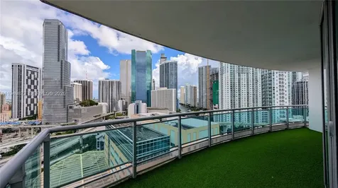 350 S Miami Avenue Miami FL 33130