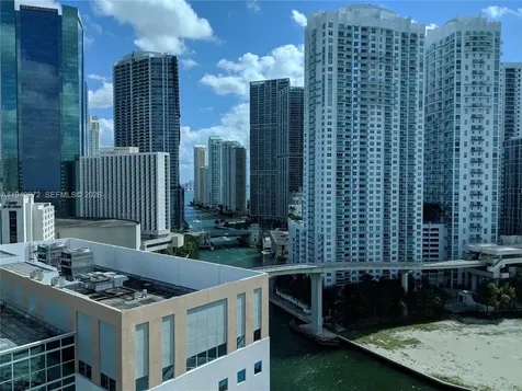 350 S Miami Avenue Miami FL 33130