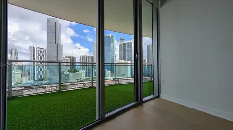 350 S Miami Avenue Miami FL 33130