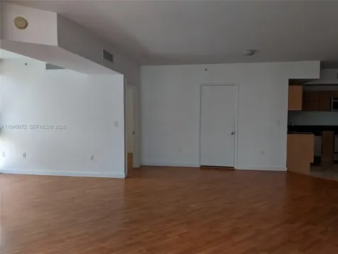 350 S Miami Avenue Miami FL 33130