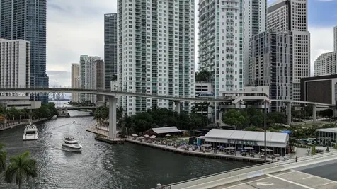 350 S Miami Avenue Miami FL 33130