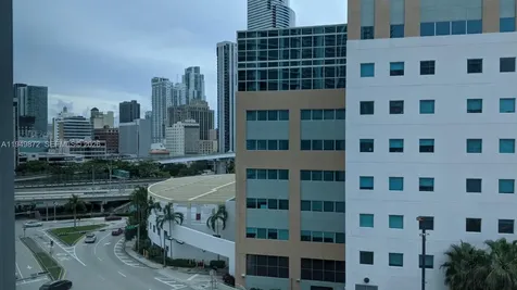350 S Miami Avenue Miami FL 33130