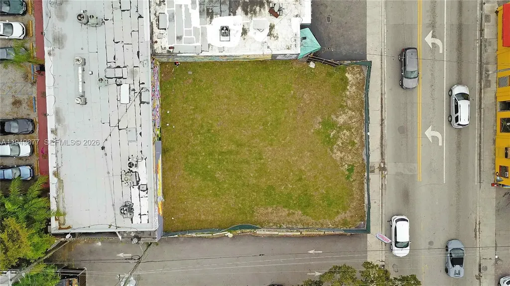 2219 NW 28th Street Miami FL 33142