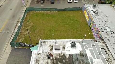 2219 NW 28th Street Miami FL 33142