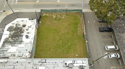 2219 NW 28th Street Miami FL 33142