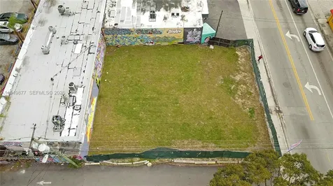 2219 NW 28th Street Miami FL 33142