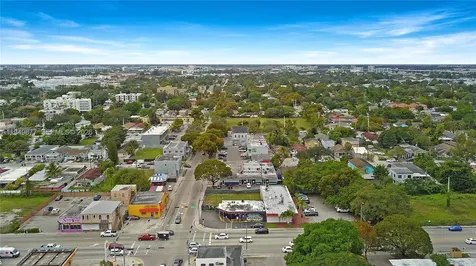 2219 NW 28th Street Miami FL 33142