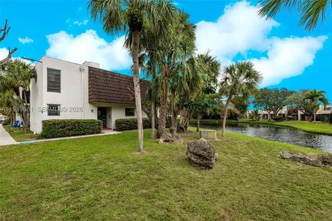 1501 NW 90th Way Pembroke Pines FL 33024