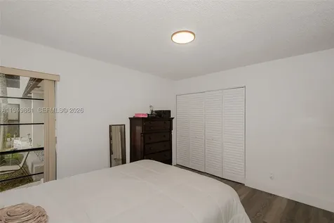 1501 NW 90th Way Pembroke Pines FL 33024