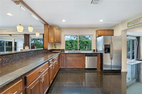 1155 S Biscayne Point Road Miami Beach FL 33141