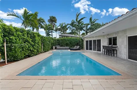 1155 S Biscayne Point Road Miami Beach FL 33141
