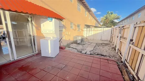 5461 W 24th Avenue Hialeah FL 33016