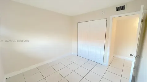 5461 W 24th Avenue Hialeah FL 33016