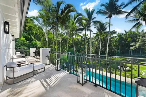 5002 SW 86th Street Miami FL 33143