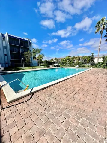 7561 NW 16th Street Plantation FL 33313