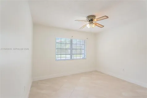 2431 SW 124 Avenue Miami FL 33175
