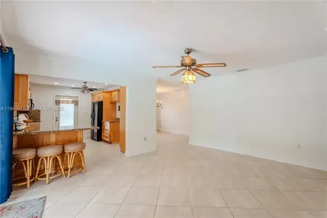 2431 SW 124 Avenue Miami FL 33175