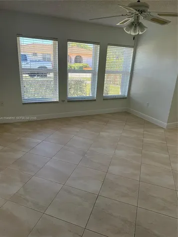 2431 SW 124 Avenue Miami FL 33175