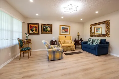 13250 SW 7th Court Pembroke Pines FL 33027