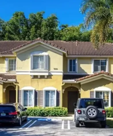 8814 W Flagler Street Miami FL 33174