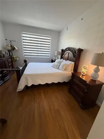 8814 W Flagler Street Miami FL 33174