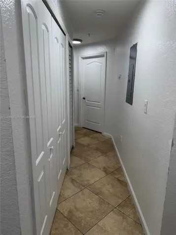 8814 W Flagler Street Miami FL 33174