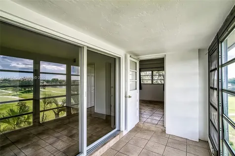 2500 SW 81st Avenue Davie FL 33324