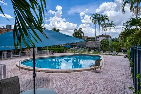 2500 SW 81st Avenue Davie FL 33324