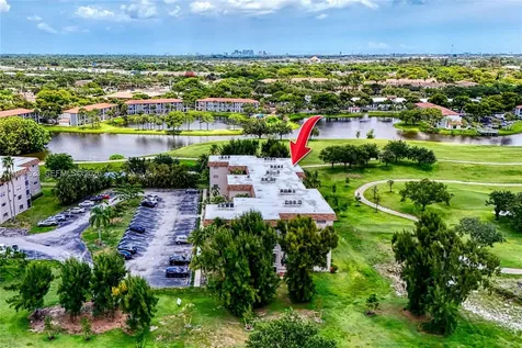 2500 SW 81st Avenue Davie FL 33324