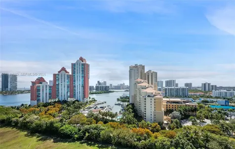 3300 NE 191st Street Aventura FL 33180