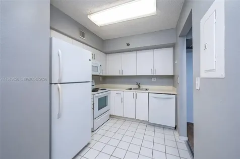 3300 NE 191st Street Aventura FL 33180