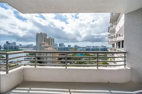 3300 NE 191st Street Aventura FL 33180