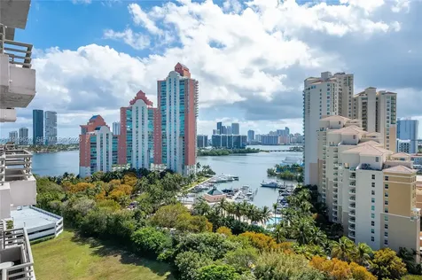 3300 NE 191st Street Aventura FL 33180