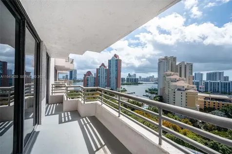 3300 NE 191st Street Aventura FL 33180