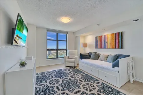 3500 Mystic Pointe Drive Aventura FL 33180