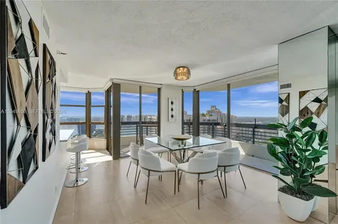 3500 Mystic Pointe Drive Aventura FL 33180