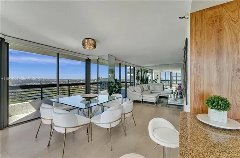3500 Mystic Pointe Drive Aventura FL 33180