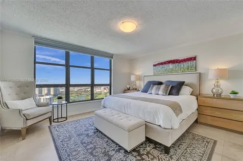 3500 Mystic Pointe Drive Aventura FL 33180