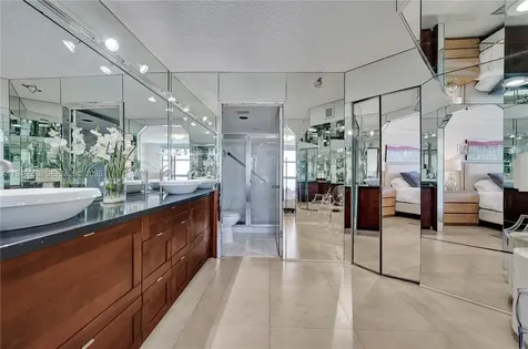 3500 Mystic Pointe Drive Aventura FL 33180