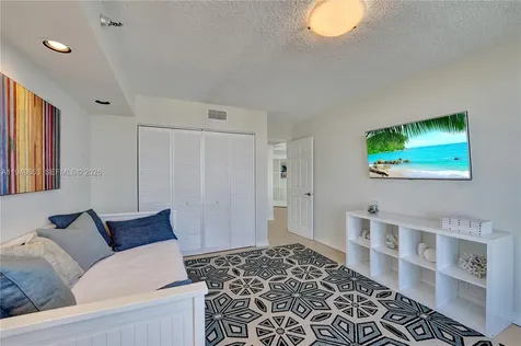 3500 Mystic Pointe Drive Aventura FL 33180