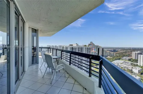 3500 Mystic Pointe Drive Aventura FL 33180
